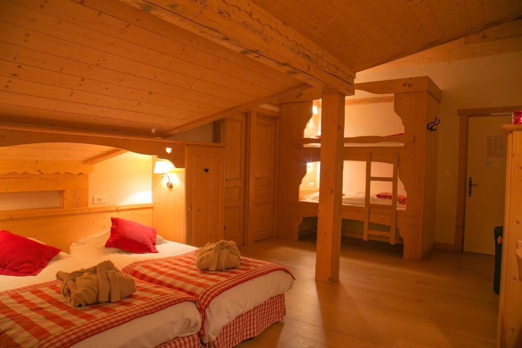 Fleur Des Neiges Hotel Morzine Room photo